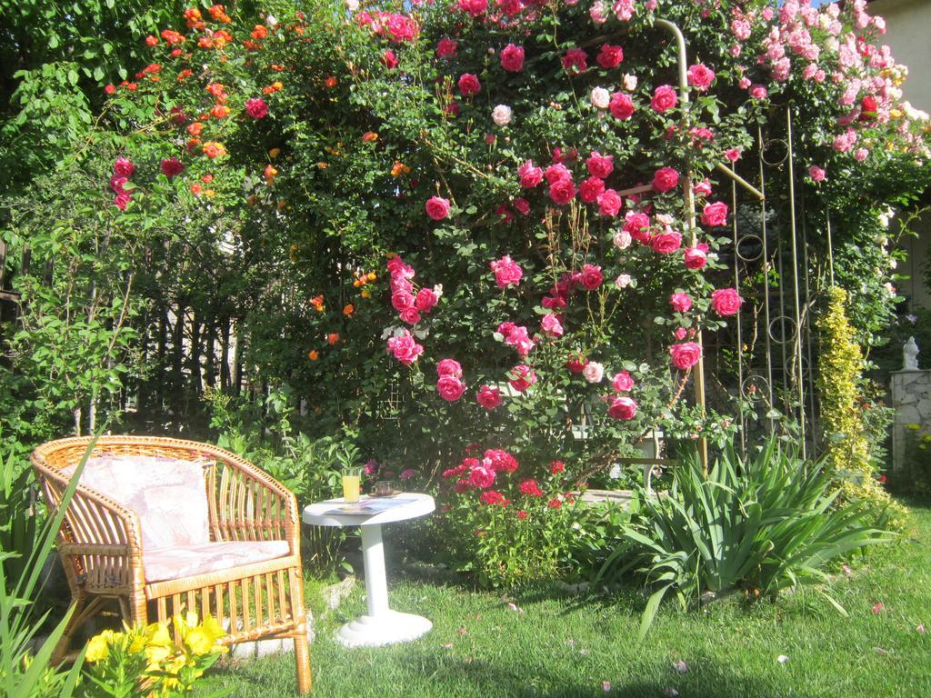 Guest House בנקיה מראה חיצוני תמונה